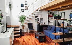 Accogliente Loft In Palazzo Storico Centrale